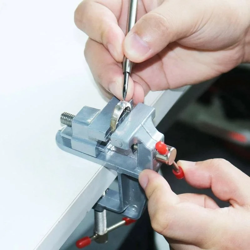Mini Bench Vise Table Clamp Sc - огляд і ціна Diy Electronics Bench